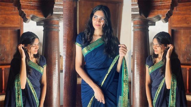 Horny Beautiful Mallu Babe Boobs Pressing